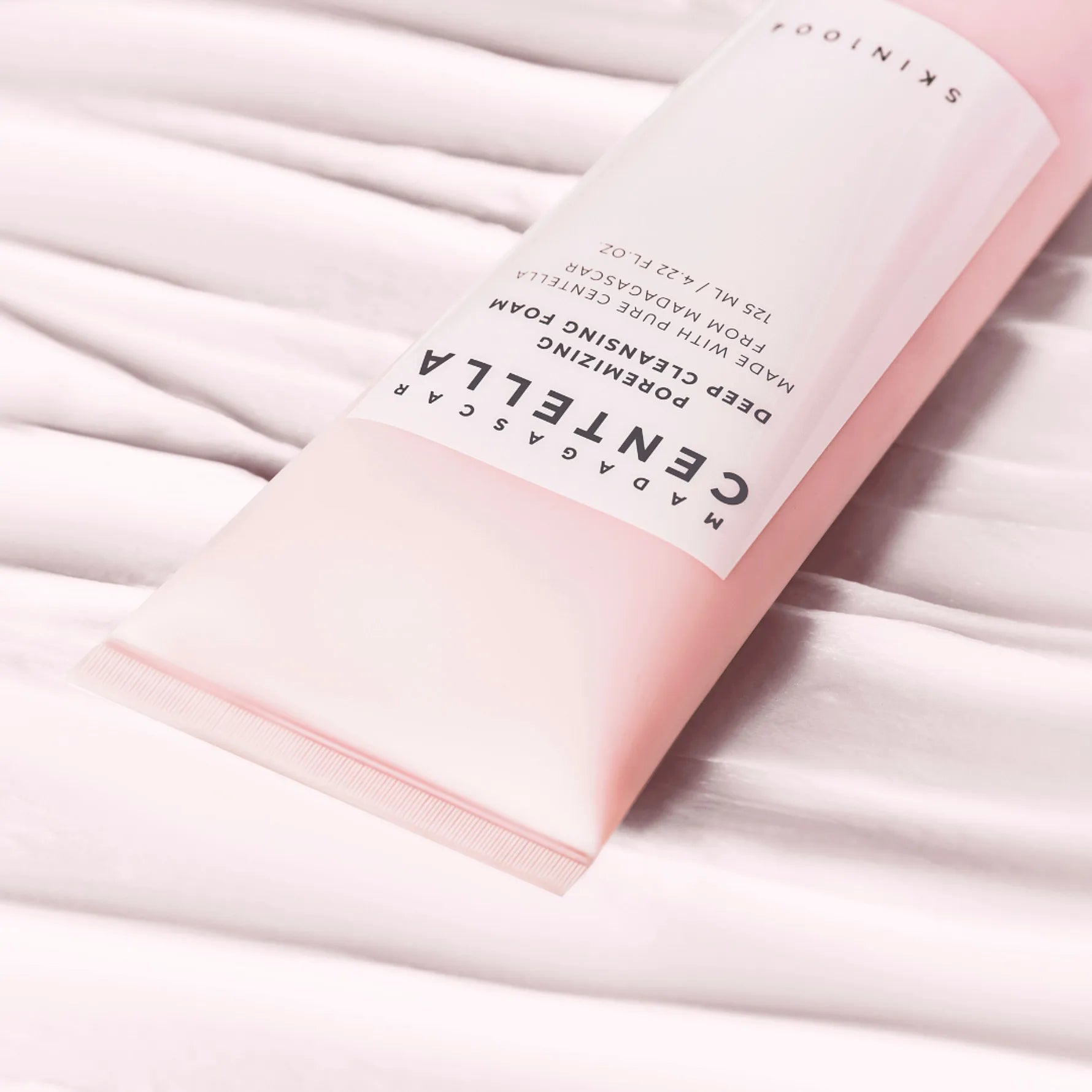 SKIN1004 MADAGASCAR CENTELLA Poremizing Deep Cleansing Foam
